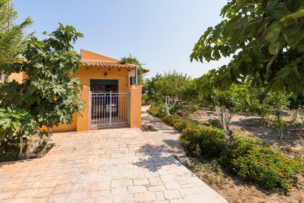 Eleftherias Garden House Afantou Eksteriør billede